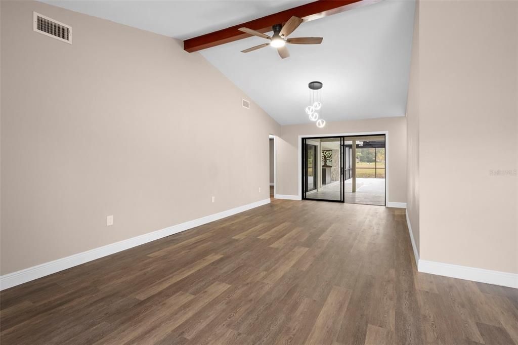 待售: $710,000 (3 贝兹, 4 浴室, 2982 平方英尺)