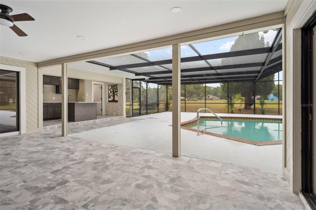 待售: $710,000 (3 贝兹, 4 浴室, 2982 平方英尺)