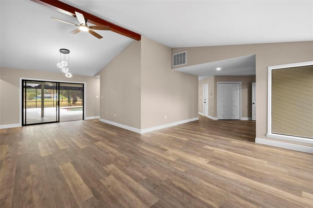 待售: $710,000 (3 贝兹, 4 浴室, 2982 平方英尺)