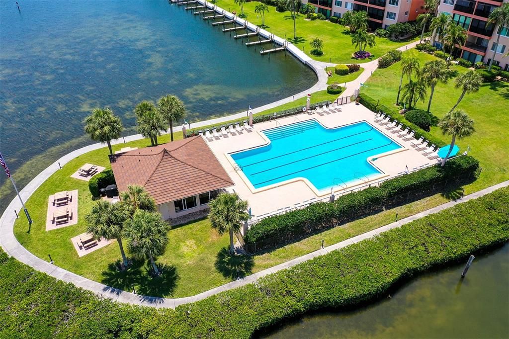 待售: $499,000 (2 贝兹, 2 浴室, 1093 平方英尺)