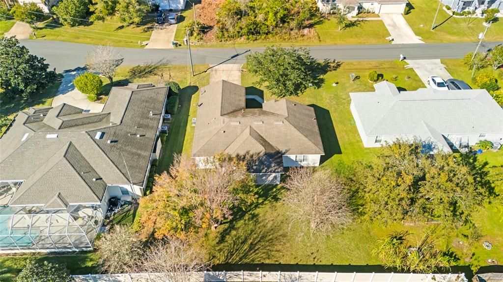 For Sale: $299,999 (3 beds, 2 baths, 1596 Square Feet)