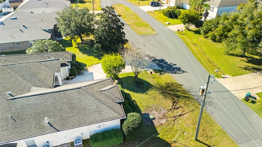 For Sale: $299,999 (3 beds, 2 baths, 1596 Square Feet)