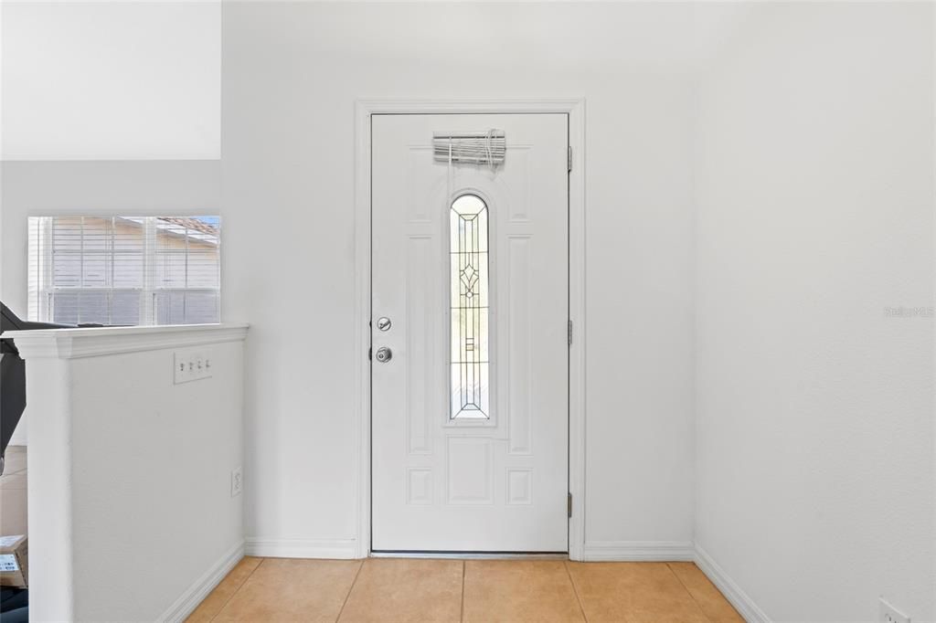 For Sale: $299,999 (3 beds, 2 baths, 1596 Square Feet)