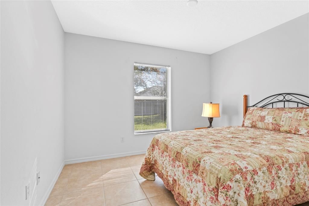 For Sale: $299,999 (3 beds, 2 baths, 1596 Square Feet)