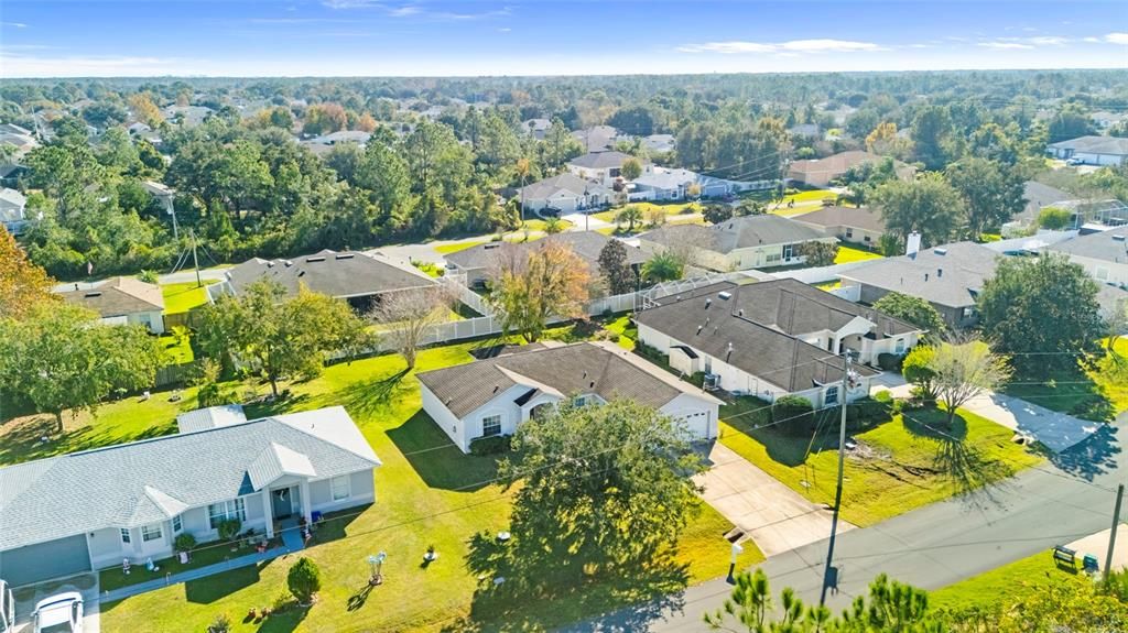 For Sale: $299,999 (3 beds, 2 baths, 1596 Square Feet)