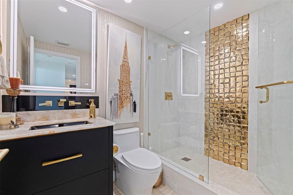 For Sale: $1,250,000 (2 beds, 2 baths, 1579 Square Feet)