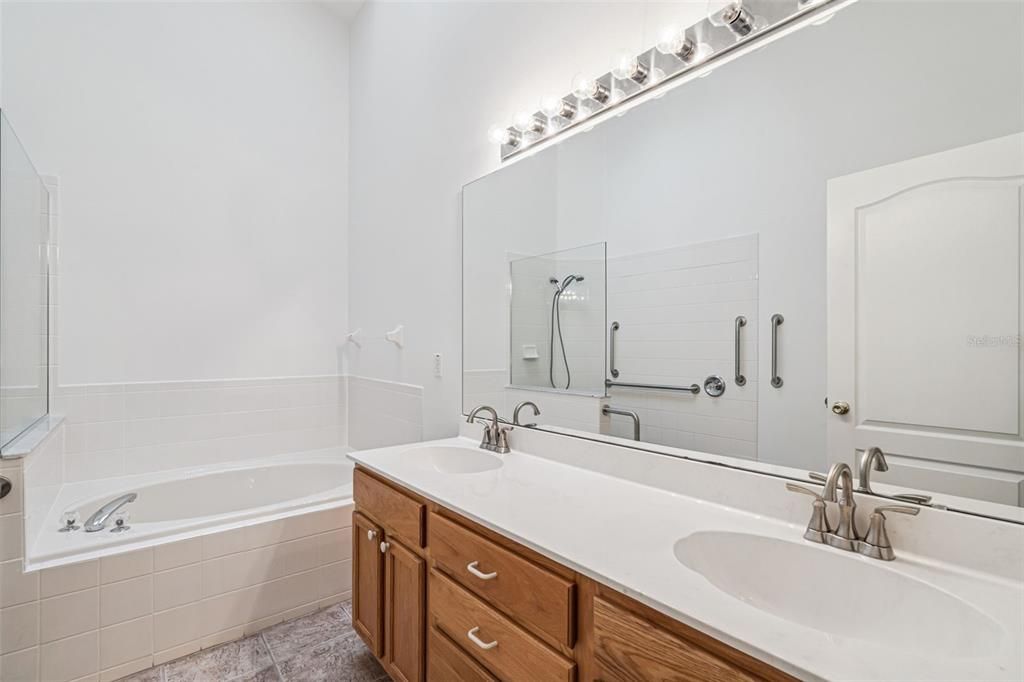 For Sale: $489,990 (3 beds, 2 baths, 1998 Square Feet)