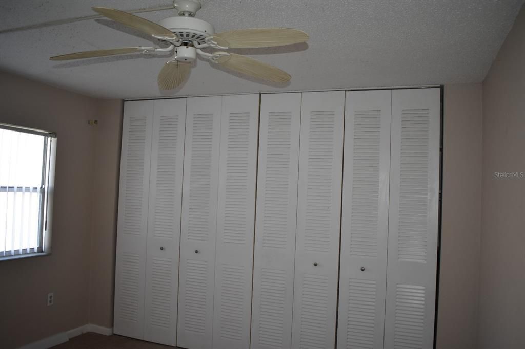 Под контрактом: $99,900 (1 спален, 1 ванн, 640 Квадратных фут)