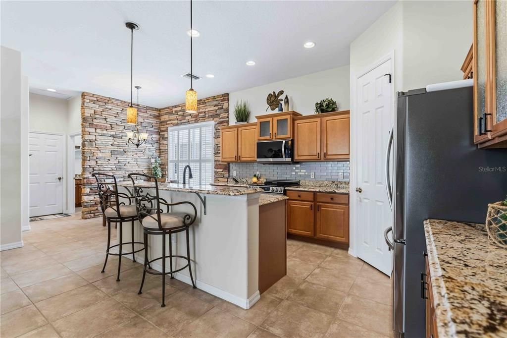 待售: $799,000 (3 贝兹, 3 浴室, 2627 平方英尺)