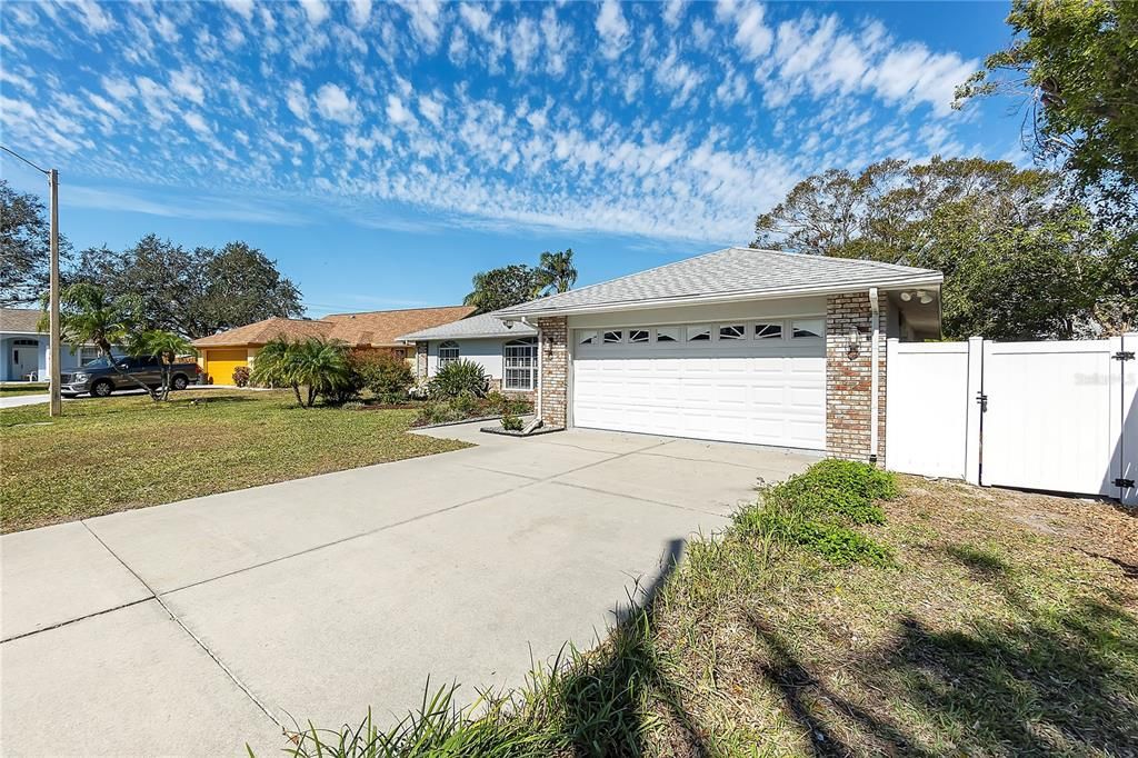 En Renta: $3,250 (3 camas, 2 baños, 1764 Pies cuadrados)