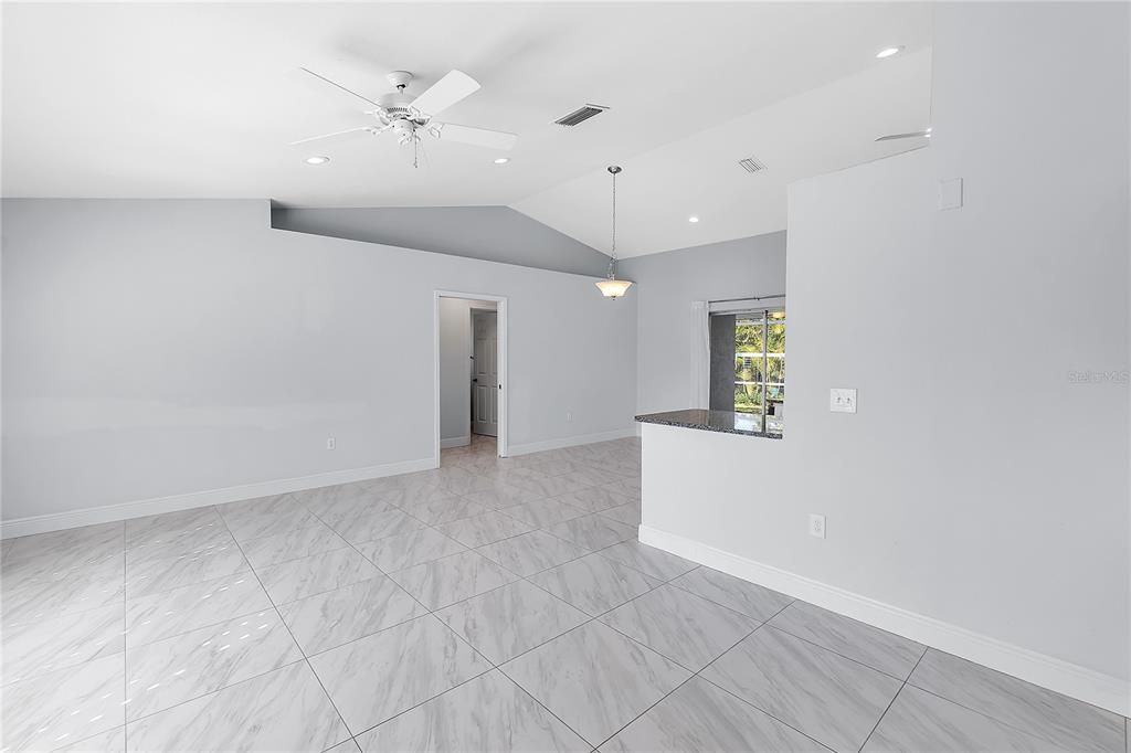 En Renta: $3,250 (3 camas, 2 baños, 1764 Pies cuadrados)