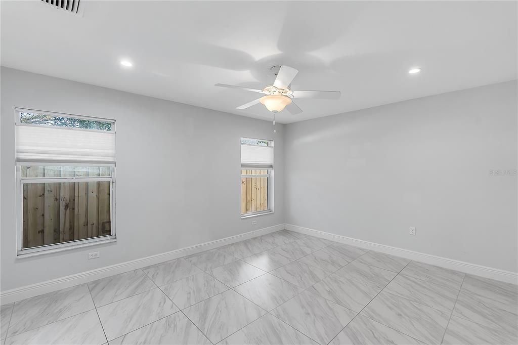 En Renta: $3,250 (3 camas, 2 baños, 1764 Pies cuadrados)