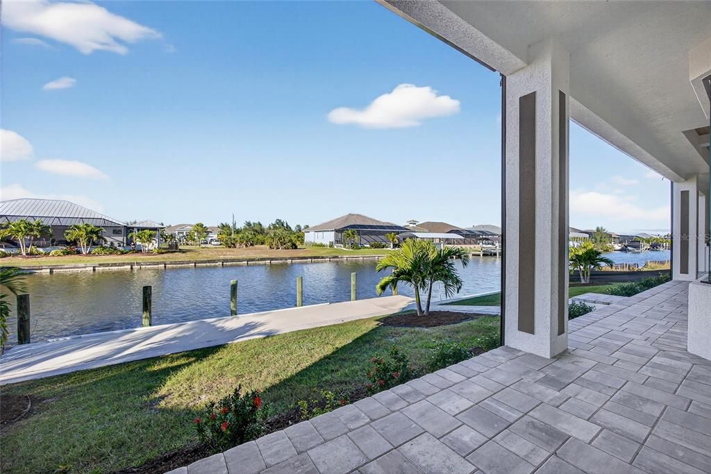 For Sale: $849,000 (3 beds, 2 baths, 2058 Square Feet)