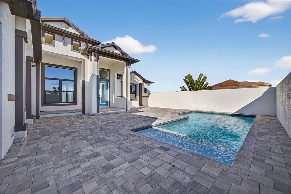 For Sale: $849,000 (3 beds, 2 baths, 2058 Square Feet)