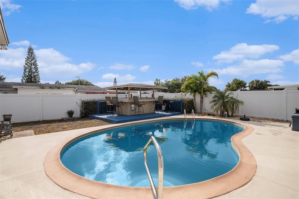 For Sale: $260,000 (2 beds, 2 baths, 1334 Square Feet)