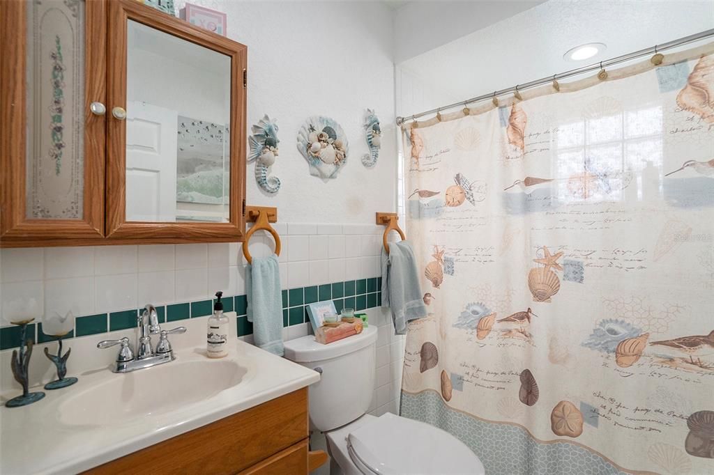 For Sale: $260,000 (2 beds, 2 baths, 1334 Square Feet)