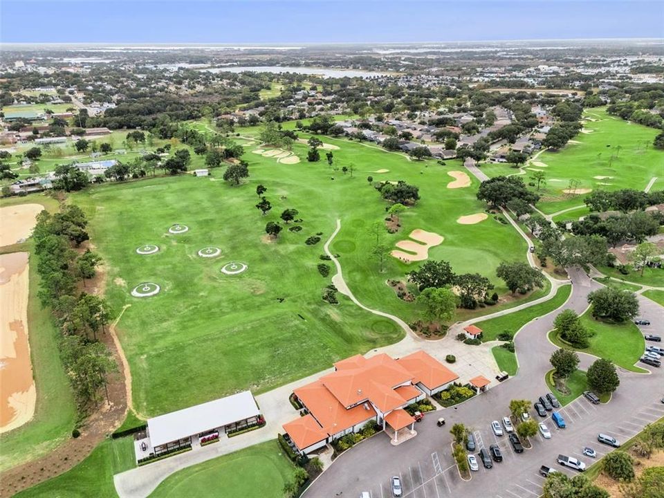 待售: $369,000 (4 贝兹, 3 浴室, 1940 平方英尺)