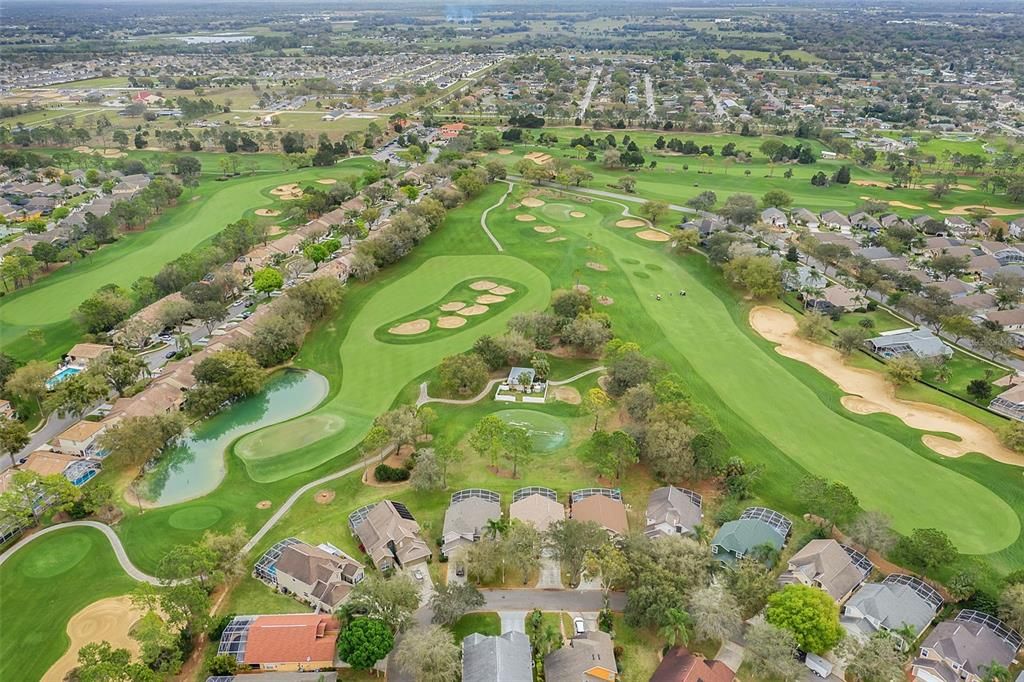 待售: $369,000 (4 贝兹, 3 浴室, 1940 平方英尺)