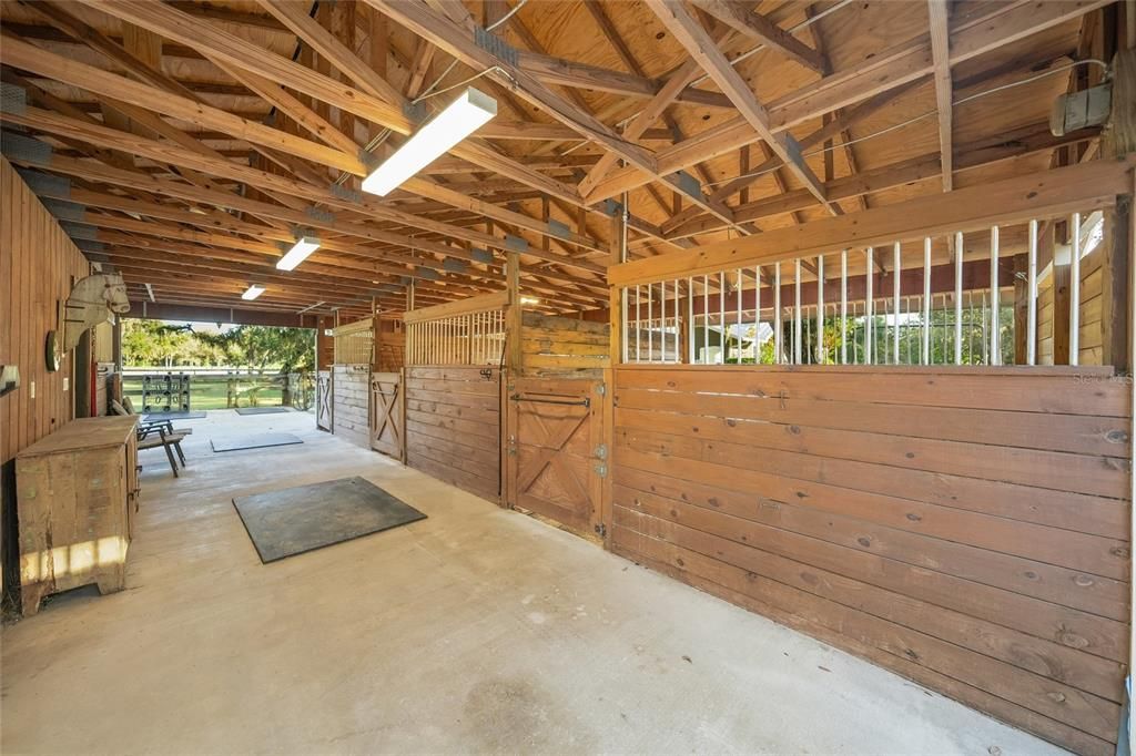 Active With Contract: $1,250,000 (4 beds, 4 baths, 3369 Square Feet)