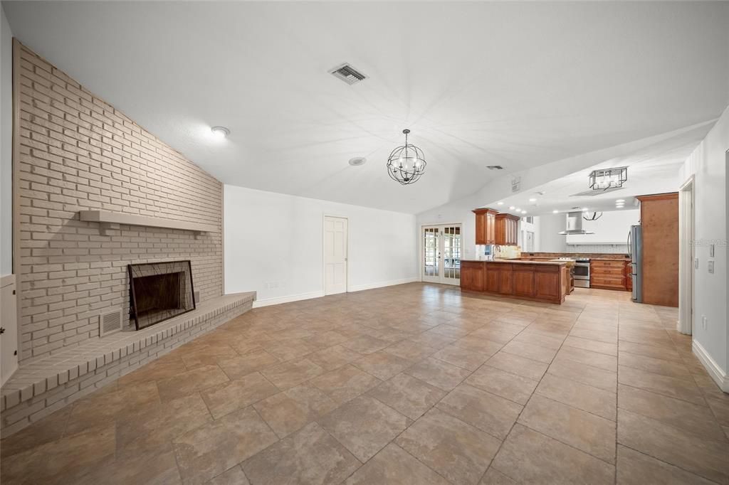 Active With Contract: $1,250,000 (4 beds, 4 baths, 3369 Square Feet)