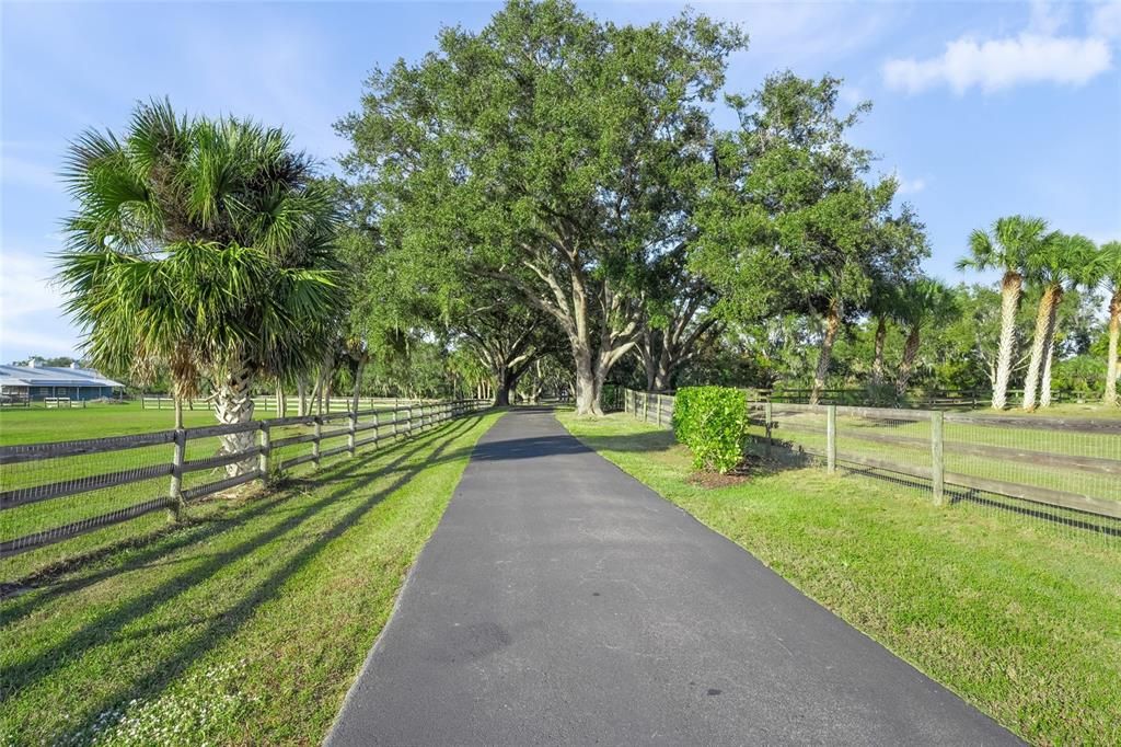 Active With Contract: $1,250,000 (4 beds, 4 baths, 3369 Square Feet)