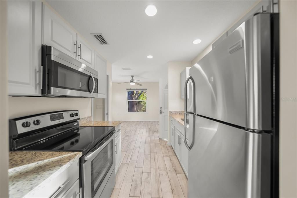 Active With Contract: $1,250,000 (4 beds, 4 baths, 3369 Square Feet)