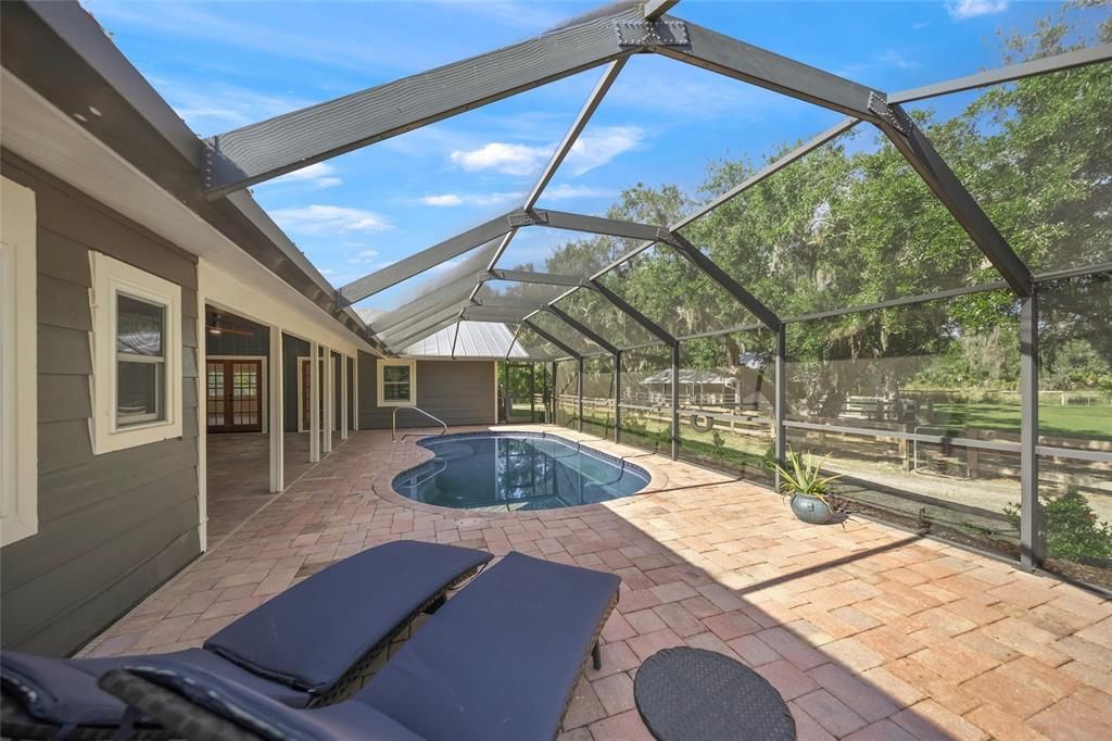 Active With Contract: $1,250,000 (4 beds, 4 baths, 3369 Square Feet)