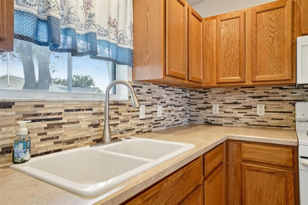 En Venta: $329,900 (3 camas, 2 baños, 1392 Pies cuadrados)