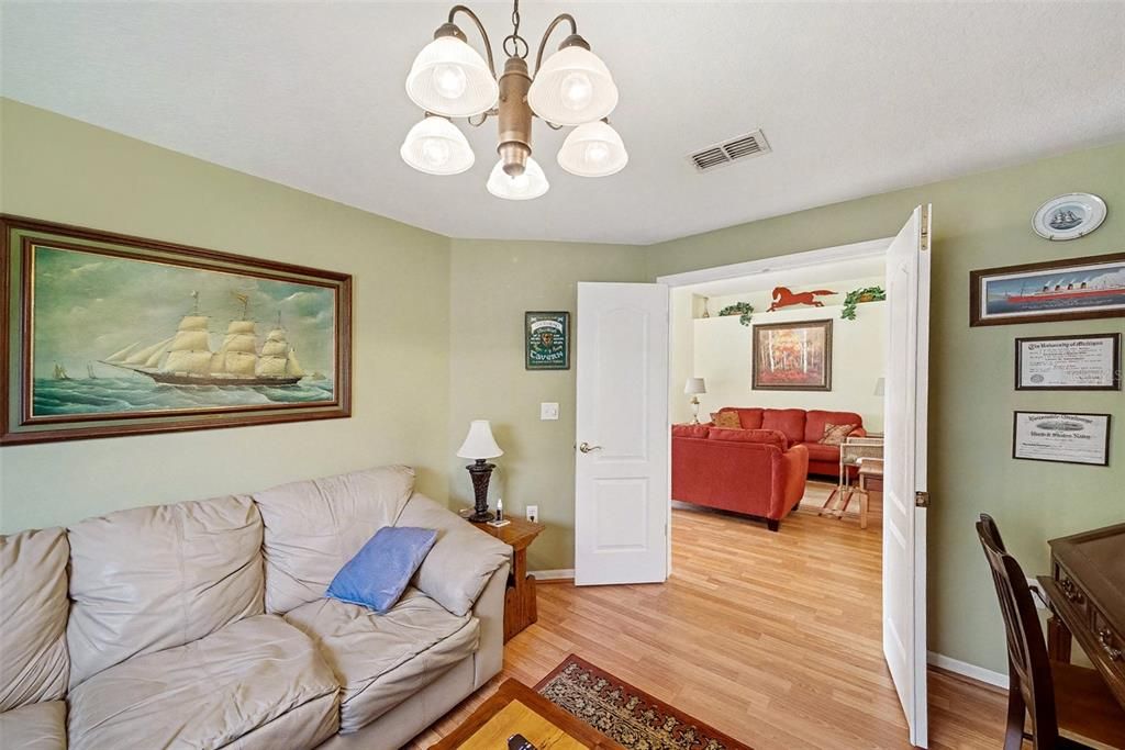 На продажу: $325,000 (2 спален, 2 ванн, 1489 Квадратных фут)