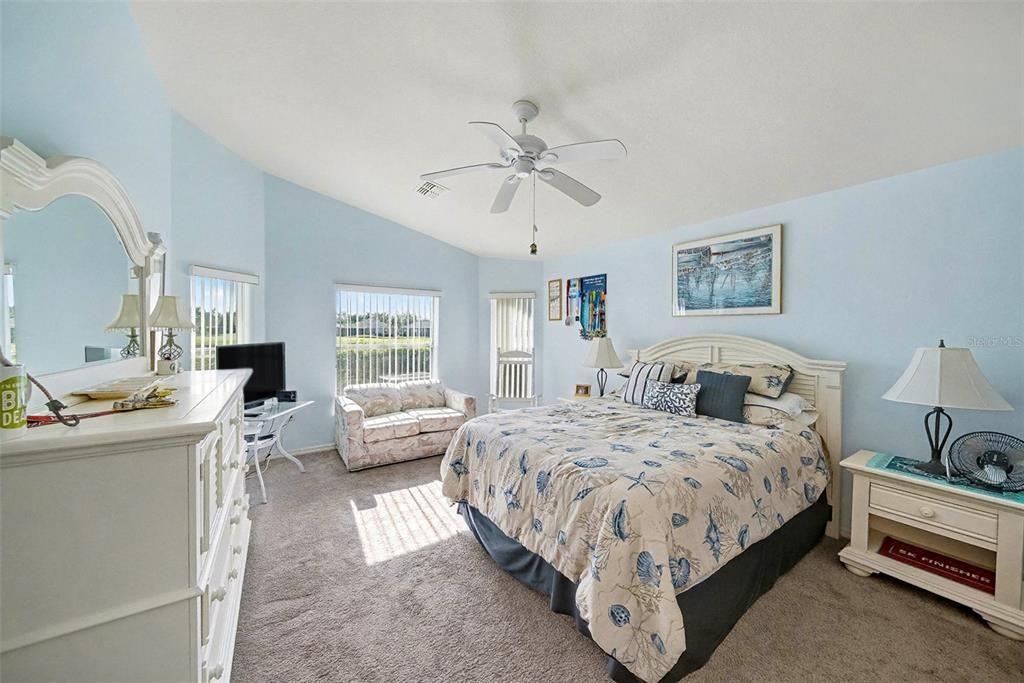 На продажу: $325,000 (2 спален, 2 ванн, 1489 Квадратных фут)