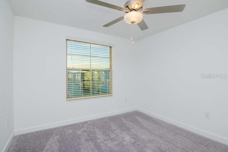 For Rent: $3,000 (5 beds, 2 baths, 2251 Square Feet)