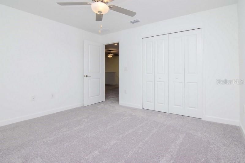 For Rent: $3,000 (5 beds, 2 baths, 2251 Square Feet)