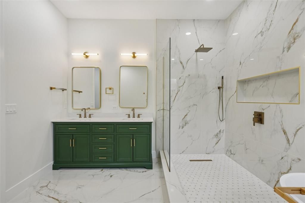 For Sale: $839,900 (4 beds, 3 baths, 2243 Square Feet)