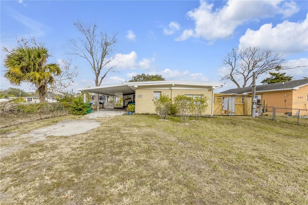 待售: $447,000 (5 贝兹, 2 浴室, 1965 平方英尺)