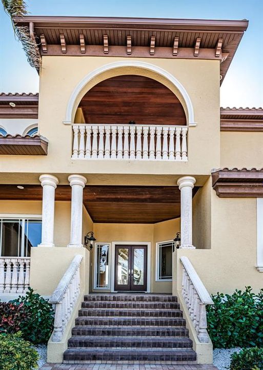 For Sale: $3,295,000 (5 beds, 5 baths, 5798 Square Feet)