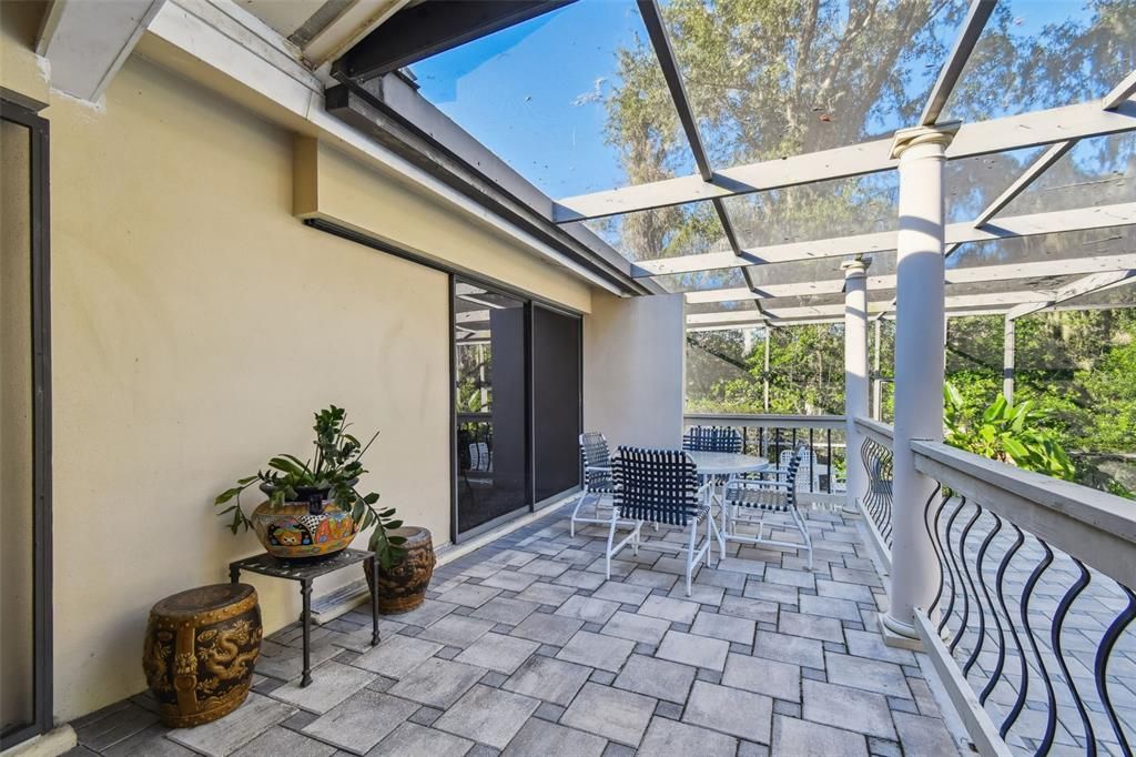 For Sale: $565,000 (4 beds, 3 baths, 2972 Square Feet)