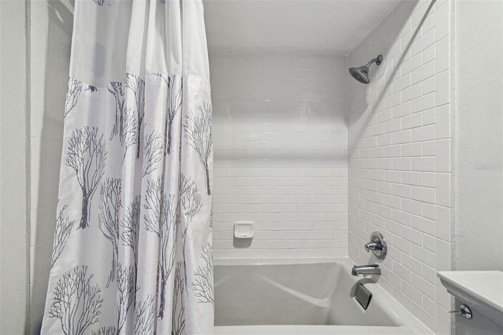 For Sale: $565,000 (4 beds, 3 baths, 2972 Square Feet)