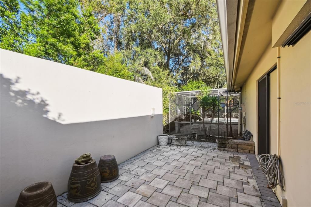 For Sale: $565,000 (4 beds, 3 baths, 2972 Square Feet)