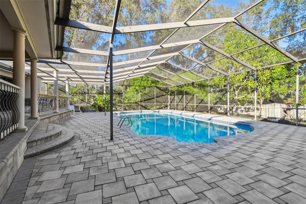 For Sale: $565,000 (4 beds, 3 baths, 2972 Square Feet)