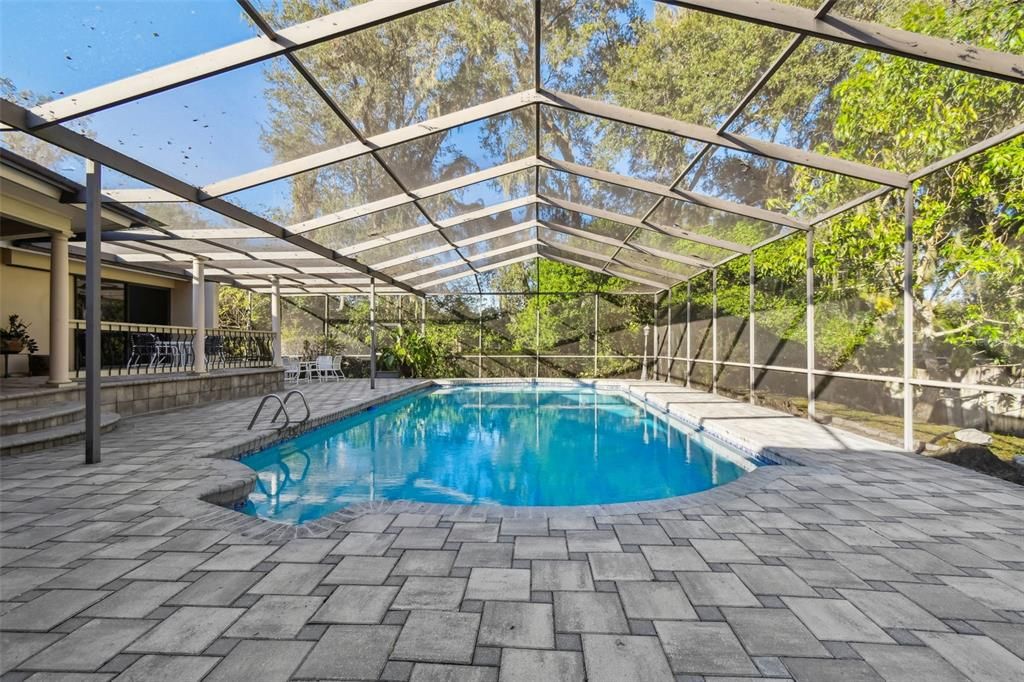 For Sale: $565,000 (4 beds, 3 baths, 2972 Square Feet)