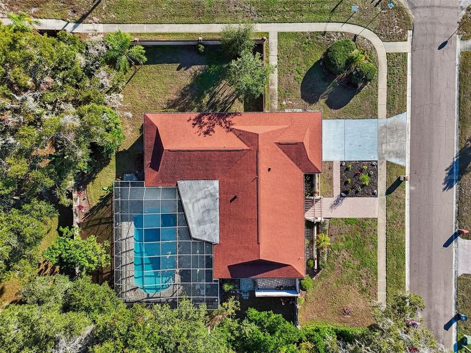 For Sale: $565,000 (4 beds, 3 baths, 2972 Square Feet)