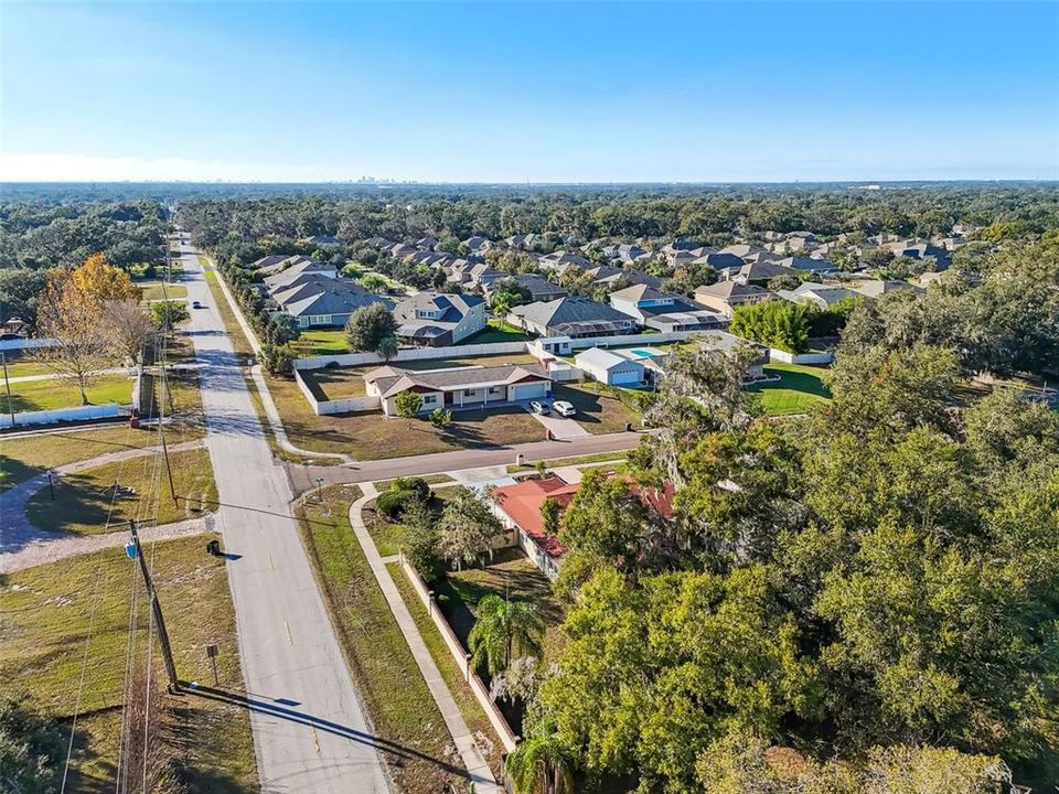 For Sale: $565,000 (4 beds, 3 baths, 2972 Square Feet)