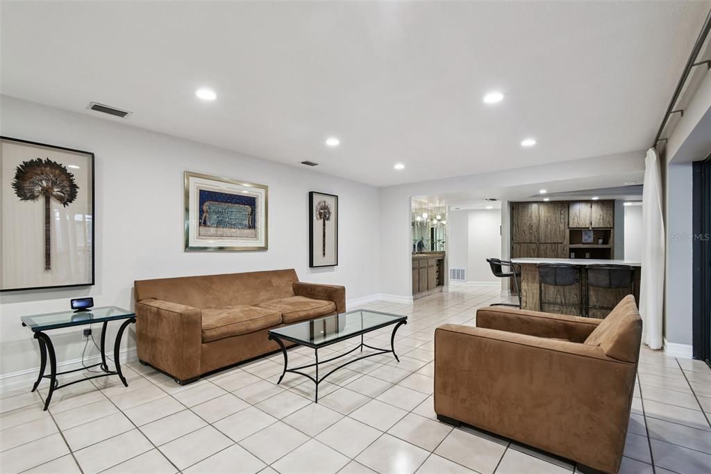 For Sale: $565,000 (4 beds, 3 baths, 2972 Square Feet)