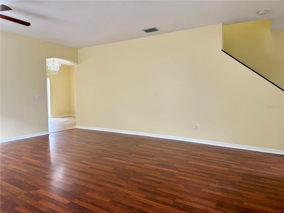 For Rent: $2,800 (4 beds, 2 baths, 2034 Square Feet)