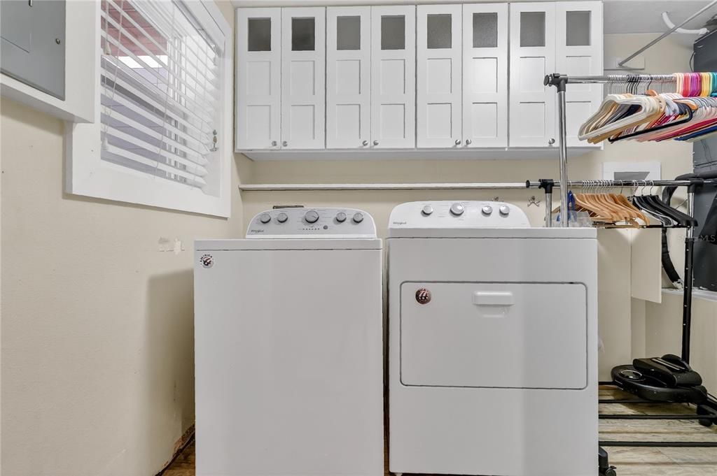 待售: $824,900 (4 贝兹, 3 浴室, 2450 平方英尺)