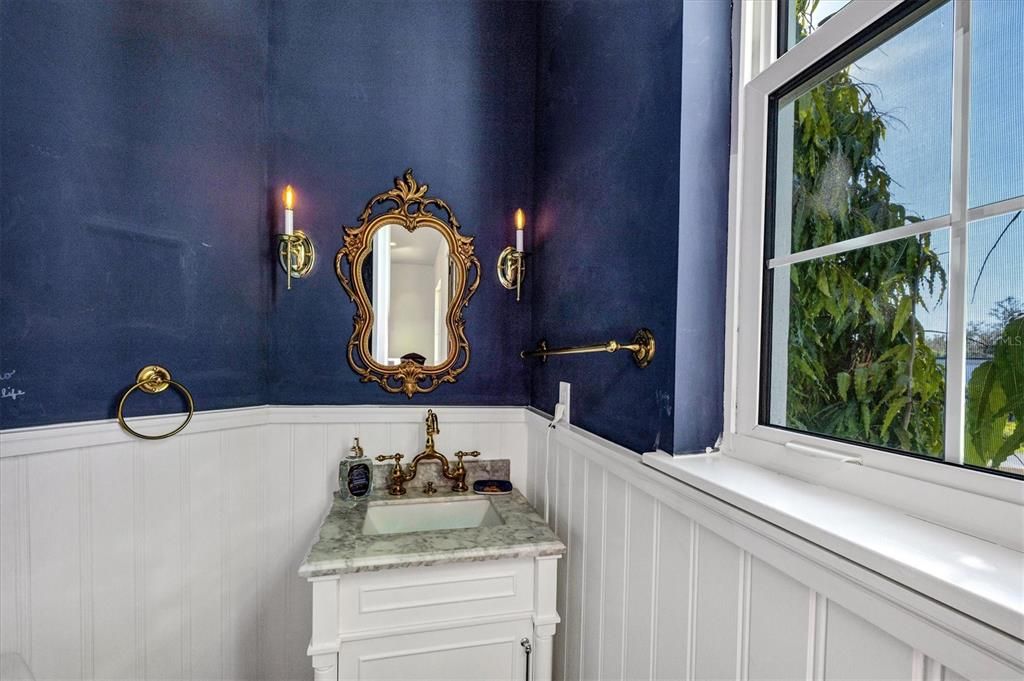 For Sale: $1,625,000 (4 beds, 3 baths, 4049 Square Feet)