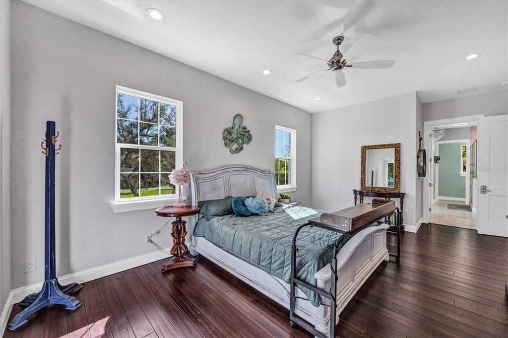 For Sale: $1,625,000 (4 beds, 3 baths, 4049 Square Feet)