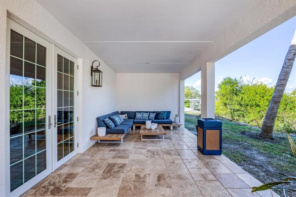 For Sale: $1,625,000 (4 beds, 3 baths, 4049 Square Feet)