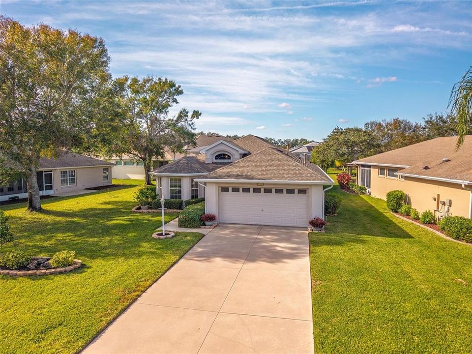 For Sale: $279,000 (3 beds, 2 baths, 1601 Square Feet)