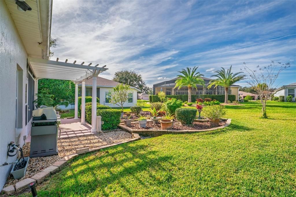 For Sale: $279,000 (3 beds, 2 baths, 1601 Square Feet)